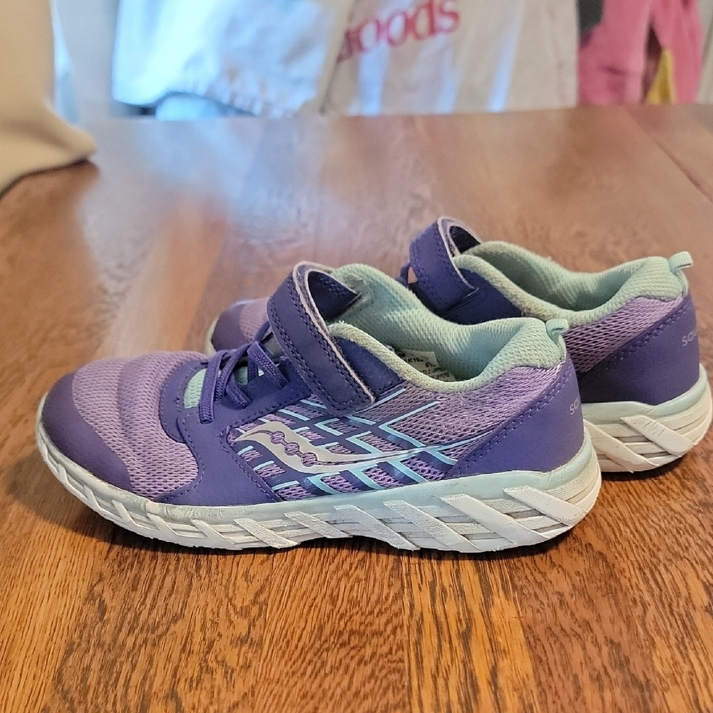 Saucony Purple and Mint Kids Sneakers Sz 2.5 - Picture 2 of 5
